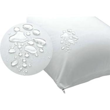 Imagem de Kit Com 2 Capas Protetoras de Travesseiro Fronha Impermeável E Antialérgica Cor Branco Matelassê Com Acabamento Premium Proteção Contra Ácaros E Líquidos Conforto E Qualidade Para Seu Sono