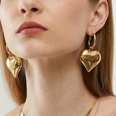 Imagem de Brinco feminino de ouro 14K com pingente de gota d'água e coração em forma de gota de ouro branco