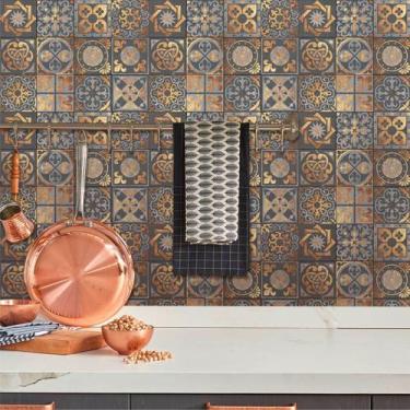 Imagem de Adesivo de Azulejo Hidráulico Gold 250 - Inove Papéis de Parede