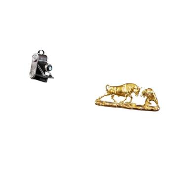 Imagem de Fenteer Estátua de Resina de Câmera, Touro, Urso, Vaca, Modelo Moderno, Escultura de Animal Chinês, Ornamento para Mesa, Armários, Bar, Família, Amigos, Prese