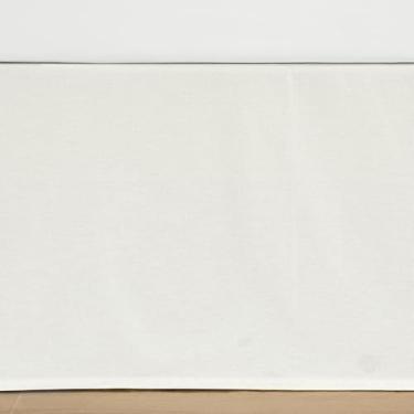 Imagem de Lush Decor Caden Saia de cama lisa Queen 152,4 cm L x 203,2 cm C + 36,8 cm Drop Single White - Saia plissada para cama - Faixa elástica de ajuste fácil - Decoração de casa tradicional