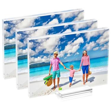 Imagem de laapee Pacote com 3 molduras magnéticas de acrílico, 15 x 20 cm, moldura dupla face transparente com base, porta-retrato Lucite flutuante sem moldura, fica na mesa de mesa horizontal ou verticalmente