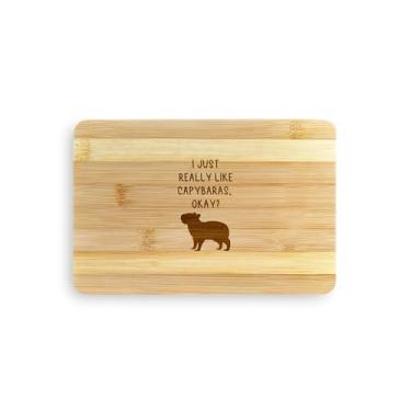 Imagem de Tábua de cortar capivaras, eu realmente gosto de capivaras, presente de capivaras, tábua de corte de bambu, ideia de presente de inauguração de casa, aniversário, ideia de presente de Natal (Grande