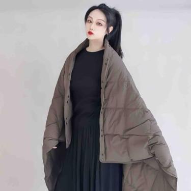 Imagem de JUSHZ Cobertor leve de plumas e cobertores femininos masculinos para cama adulto longo solteiro para sofá inverno edredom para exterior xale grosso e quente (marrom, 200 x 140 cm)