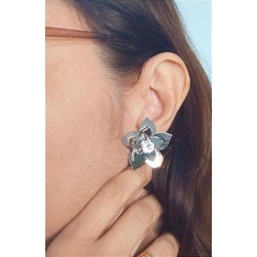 Imagem de Brinco Flor em Aço Inox com Zircônia Cristal - 1 Par Antialérgico - no