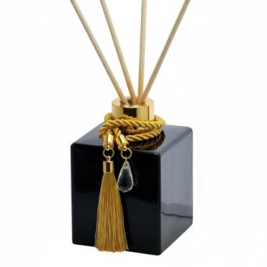 Imagem de Difusor Aromatizador de Ambiente 250ml Vidro Cubo Lavabo Luxo Elegante com Varetas – Kit Banheiro Decorativo(Preto Total/Dourado)