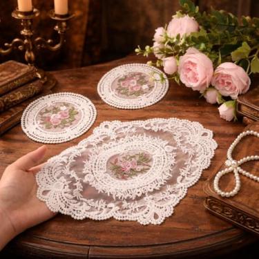 Imagem de Conjunto de 3 peças de guardanapos de renda vintage de crochê branco – 1 jogo americano de renda (20 x 26 cm) + 2 porta-copos (11 cm) toalhas de mesa rústicas feitas à mão, jogos americanos de renda