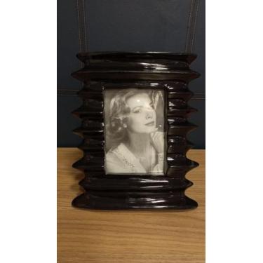 Imagem de Porta Retrato Preto Ondulado Horizontal - Via Decor
