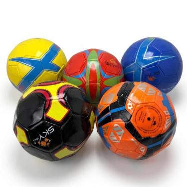 Imagem de Bola de Futebol PVC Costurada nº5 Cor Sortidas - SKYS Ball