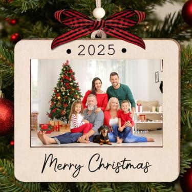 Imagem de Enfeite de Natal - Moldura de madeira de Feliz Natal 2025 para decoração de árvore de Natal, decoração de férias, porta-retratos personalizados, presentes para família e amigos, enfeites de pendurar