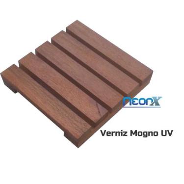 Imagem de Deck De Madeira Modular 25x25cm Com Pintura Neonx, Verniz Mogno UV