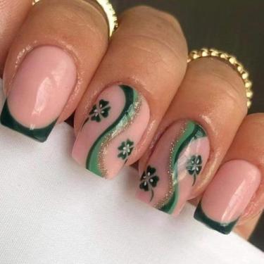 Imagem de Unhas Postiças MIXFOSAHN Dia de São Patrício 24 Peças