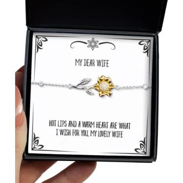 Imagem de SpreadPassion Presentes baratos para esposa, Hot Lips and a Warm Heart are What I Wish for You, My Lovely Wife, Wife Pulseira de girassol da Husband