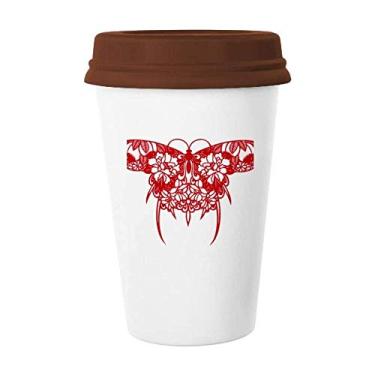 Imagem de Caneca vermelha de vidro de cerâmica com borboleta de pipa chinesa em caneca vermelha para copo de café