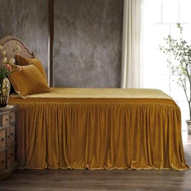 Imagem de HiEnd Accents Stella Conjunto de colcha de 2 peças de veludo de seda sintética com fronha, solteiro, açafrão, saia de babados romântica estilo tradicional ocidental moderno, 1 colcha de cama e 1