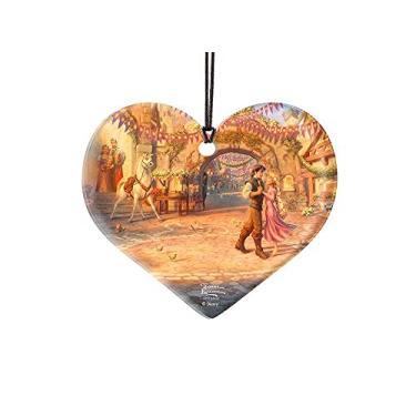 Imagem de Trend Setters Disney – Enrolado – Rapunzel e Flynn Rider – Dancing in The Corona Courtyard – Thomas Kinkade – 8,9 cm x 7,6 cm Acessório de impressão acrílica pendurado em forma de coração