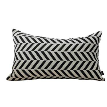 Imagem de Almofada Chevron Black & White Retangular - Cazachic, Completa