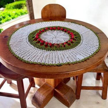Imagem de Toalha De Mesa Morango 90cm Crochê Artesanal - Maria Croche Veronez,  