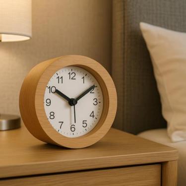 Imagem de Relógio Despertador De Madeira Vintage Circular Silencioso Compacto Analógico Decoração Quarto Mesa Estilo Retrô Pilha Madeira Natural Lindo