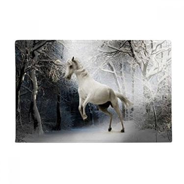 Imagem de DIYthinker White Horse Science Tapete de chão antiderrapante para porta de banheiro