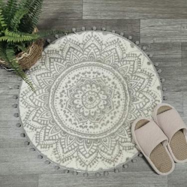 Imagem de Uphome Tapete redondo pequeno de 5 cm boho bege e cinza com pompons franja lavável mandala círculo tapete de chuveiro macio antiderrapante bonito tapete circular para pia quarto de crianças berçário