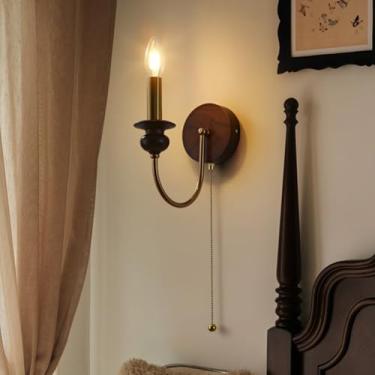 Imagem de Luminária de parede de madeira com interruptor, estilo vintage, para ambientes internos. Possui 3 temperaturas de cor, interruptor de cordão e luminária de cabeceira de metal com soquete E14