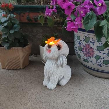 Imagem de Bichon Frise com Estátua de Borboleta, Luzes Solares de Bichon para Cachorro, Jardim, Decorações, Resina, Solar, Escultura de Animal para Exteriores, Quintal, Gramado, Bichon Frise, Presentes