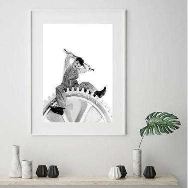 Imagem de Quadro Charlie Chaplin Engrenagem - 60X48Cm - Quadros On-Line