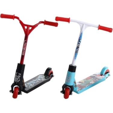 Imagem de 2 Pcs Finger Scooter Mini Two Wheel,Mini Scooters Finger Board Accessories,Tiny Trick Scooter for Party Favors,Finger Training,Juggling Sets,Birthday Gifts,Magic Kits and Accessories