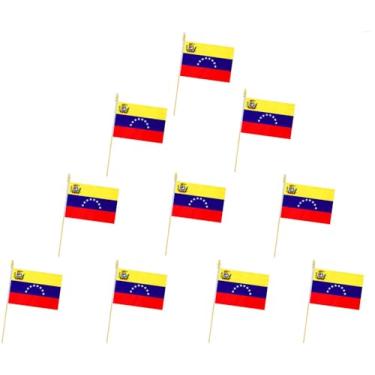 Imagem de Pacote com 10 Venezuela - Bandeira portátil - 12,7 x 20,32 cm, Mini bandeira venezuelana. Adequado para decorações de festas, expositores de lojas, decorações de bar e desfiles do dia nacional