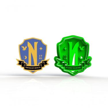 Imagem de Cortador Wandinha Adams Addams - Logo Escola Nunca Mais (corta E Marca) Tamanho 7 Cm