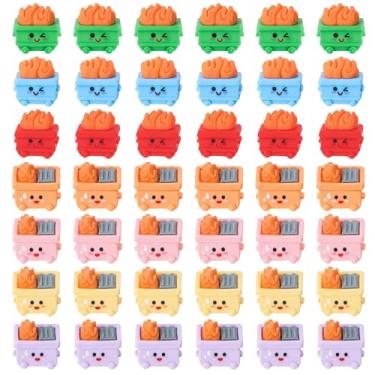 Imagem de GGSTDDUP 42 Pcs Mini Resin Dumpster Fire Figurines Miniature Dumpster Trash Shape with Fire Funny Desk Accessories Employee Appreciation Gift for Staff Teacher Coworkers
