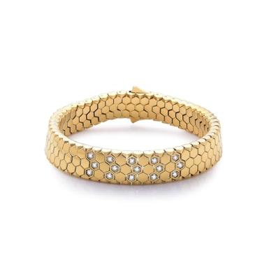 Imagem de JMTOBETOP Pulseira masculina de aço inoxidável, banhada a ouro prata, grossa, com padrões de futebol e futebol para homens, ajustável, Middle, Aço inoxidável, Zircônia cúbica