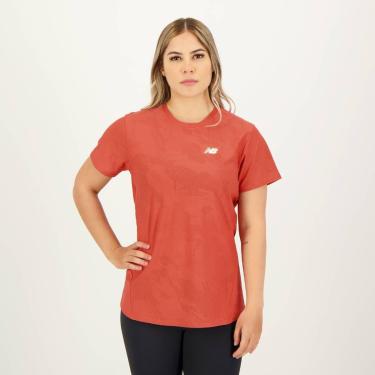 Imagem de Camiseta New Balance Q Speed Jacquard Feminina Vermelha-Feminino