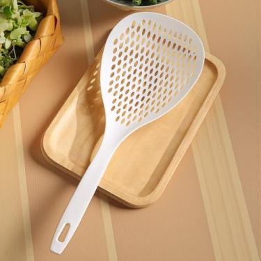 Imagem de Colher de coador de massa extragrande - Escorredor com fenda de cabo longo - Ferramenta de cozinha de plástico durável para macarrão, legumes, salada e frutas