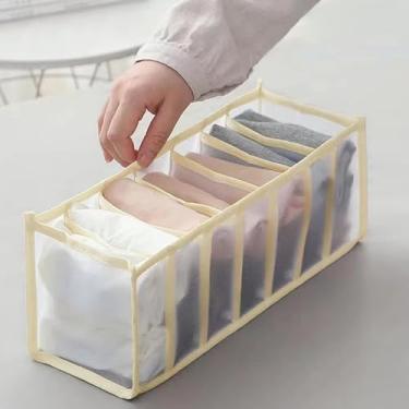 Imagem de Pacote com 1 organizador de roupa íntima com 7 compartimentos – Divisor de gaveta de malha dobrável para meias e lingerie, armazenamento portátil para casa, armário e viagens (bege)