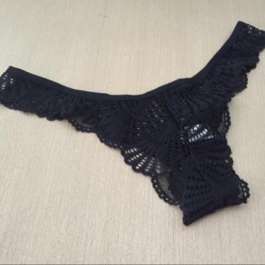 Imagem de Tanga sensual em renda - Calcinha Camily - Kit Mania Lingerie, Preto, 