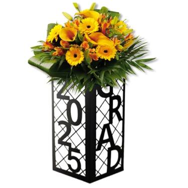 Imagem de Centros de mesa de formatura | Acessórios para fotos de formatura | Lanternas decorativas de vela para cerimônia, sessão de fotos