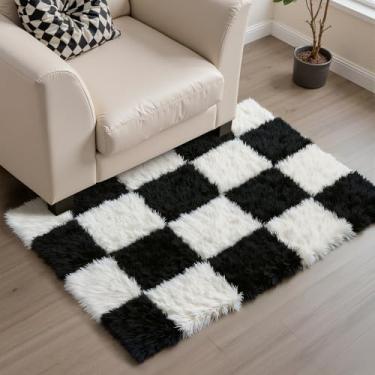 Imagem de PureCozy Tapete quadriculado 2x3 para quarto, preto e branco tapete felpudo moderno tapete de corredor super macio lavável tapetes fofos para sala de estar cabeceira sofá casa dormitório decoração