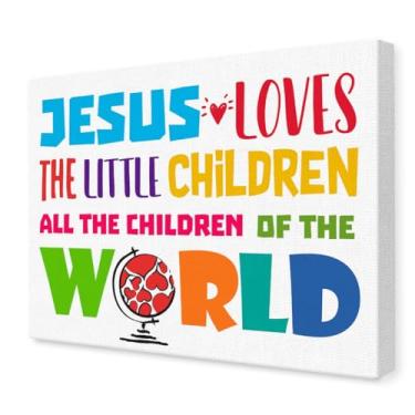 Imagem de OTINGQD Arte de parede cristã para crianças, decoração de parede das escrituras bíblicas, decorações de escola dominical para sala de aula, arte de parede em tela Jesus ama as crianças pequenas