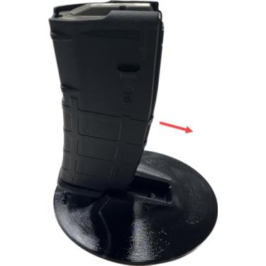 Imagem de ParaBellum Designs Suporte de revista – AR15 – Suporte PMAG, organizador de magias e exibição de munição tática – suporte de parede/banco, feito nos EUA (preto)