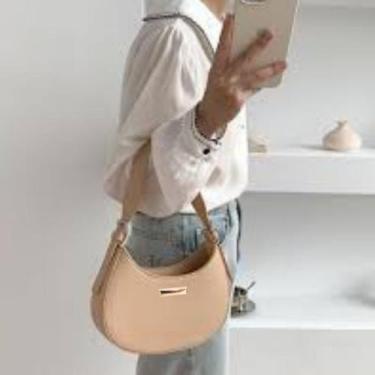 Imagem de Bolsa Feminina Baguete Meia Lua Nude Alça de Ombro  - Ttrend Bags, Nud