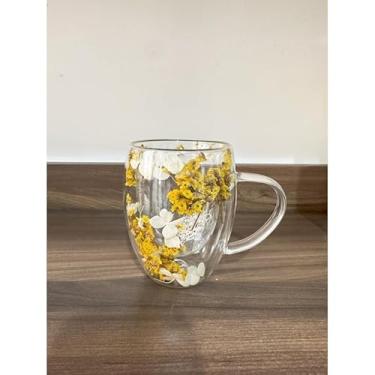 Imagem de Caneca Xícara de vidro duplo com flores artificiais no interior 350ml (03-E)