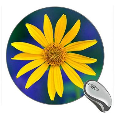 Imagem de Mouse pad de borracha para jogos com pétalas de flores amarelas macro com fundo desfocado redondo