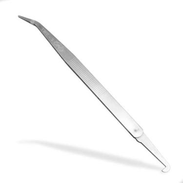 Imagem de Pinça Curva Com Pescador Trabalha Com Fio, Linha, Costura