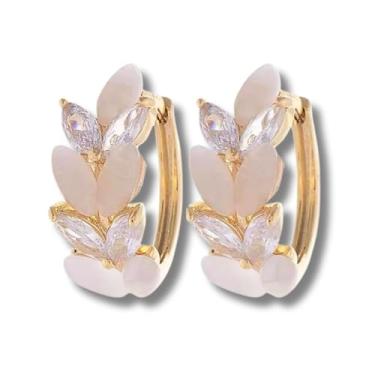 Imagem de Brinco Feminino "Encantado" com Pedra Opala Natural e Microzircônias – Aço Inoxidável Antialérgico – Semijoia Elegante com Proteção Espiritual, Energia e Estilo – 2cm – Acompanha Bolsa de Veludo
