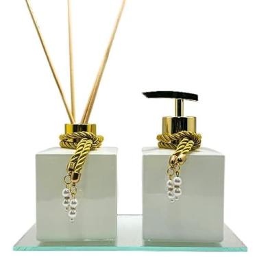 Imagem de Kit de Frascos de Vidro Luxo para Lavabo - 02 Frascos 250ml, Bandeja Espelhada, Válvula Pump e Varetas - Disponível em Prata, Dourado, Rose e Preto(DOURADO)