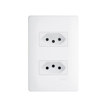 Imagem de Tomada Dupla Fame Habitat 2P+T 10A com Placa 4x2 Branca