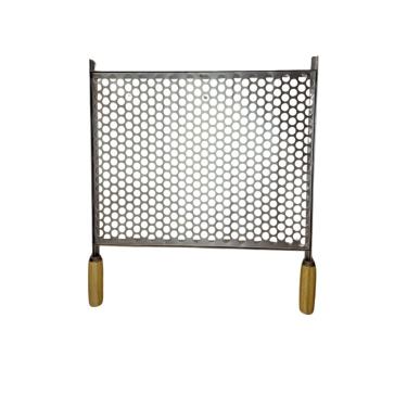 Imagem de GRELHA CHURRASQUEIRA MOEDA CHURRASCO AÇO GALVANIZADO(50X40)