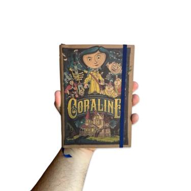 Imagem de Sketchbook Caderno Coraline e o Mundo Secreto Outra Mãe Wybie com Elástico e Marca Página Aquarela (M (10x14cm), Colorido 200 Páginas)